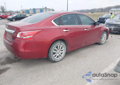 2013 Nissan Altima 2.5 S z USA, uszkodzony, nr VIN 1N4AL3AP4DC146601